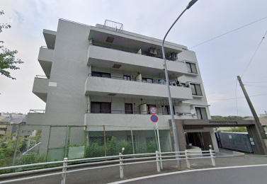 神奈川県横浜市金沢区富岡東5丁目の中古マンションの現地外観写真