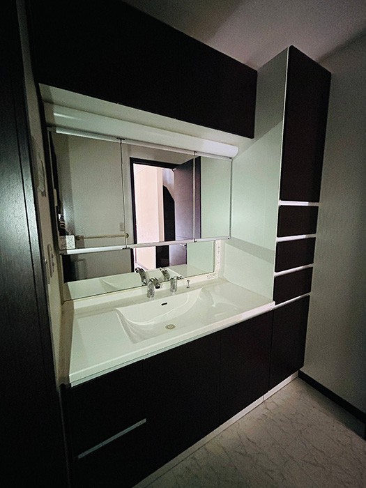 _ސ쌧lsߌ5ڂ̒ÈˌĂ̐ʑEʏ