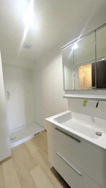 _ސ쌧lsZY3ڂ̒Ã}V̐ʑEʏ