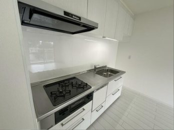 �_�ސ쌧���l�s�˒ˋ敽��3�̒��Ã}���V�����̃L�b�`��