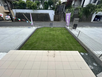 神奈川県横浜市磯子区杉田7丁目の新築一戸建ての庭